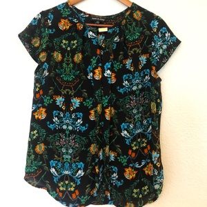 Black Floral Blouse Short Sleeve Size M
